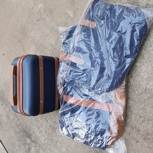 Stylish Navy and Brown Travel Bag Set
